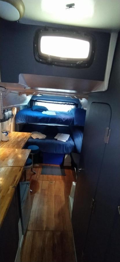 House Boat Hotel Torre del Greco Bagian luar foto